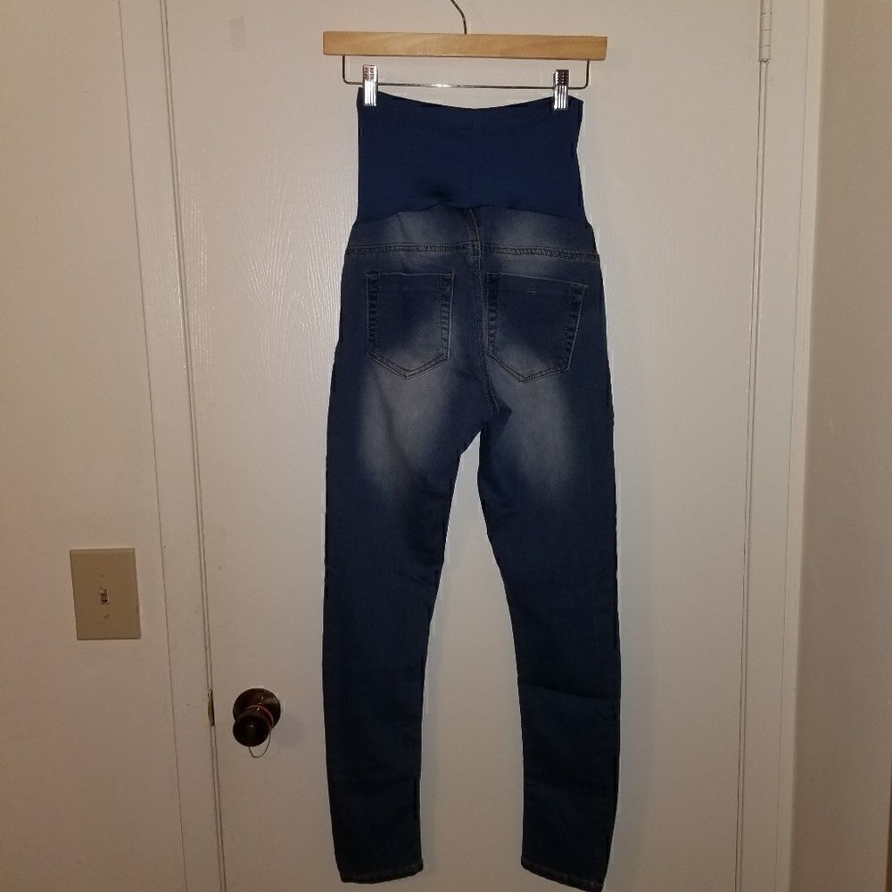 Angel kiss Maternity jeans. - Picture 3 of 3